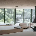 호텔 Haus Jausern 4*