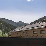 Hotel Haus Jausern 4*