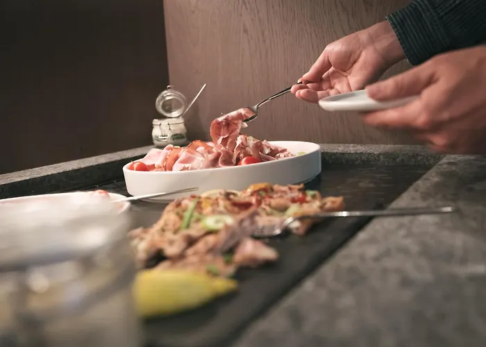 Hotel Haus Jausern 4*